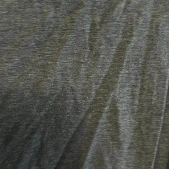 Lululemon dark grey tank top - Picture 2 of 4